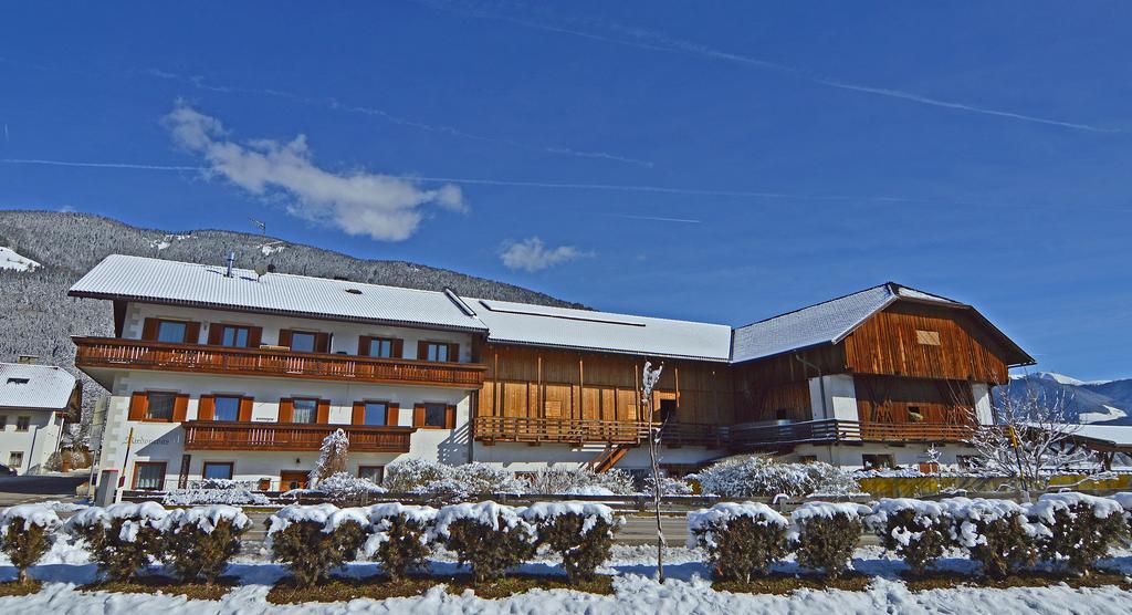 Niedermairhof Villa Falzes Exterior foto